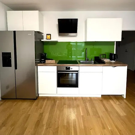 Spacious With Terrace Apartamento *