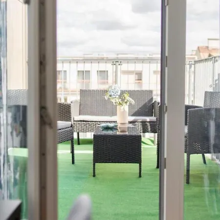 Triester Apartment Vienna