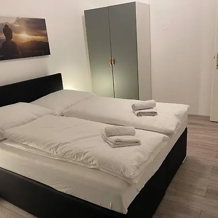 Apartament Dachterrasse Fuer 4 Personen Viena