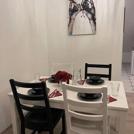 Dachterrasse Fuer 4 Personen Viena