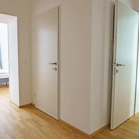 Ottakring Apartment