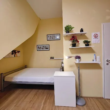 Lucky Star Of Homestay Vienna