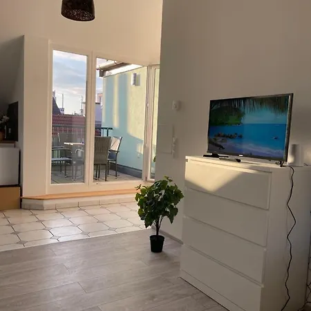 Dachterrasse Fuer 4 Personen Apartament