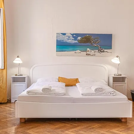 Apartament Peerles 2br Apt. Perfectly Situated&well Connected Viena