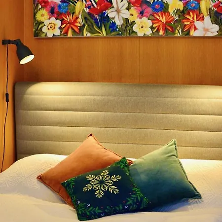 Apartment Charming With Balcony In Hip & Trendy Margareten Vienna