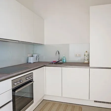 Ottakring Apartment