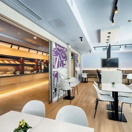 Hotel Wien-stadthalle 3*