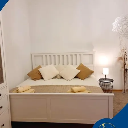 Augarten Apartment *