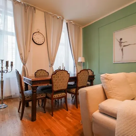 Mint 13 @ Mariahilf Apartment