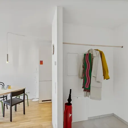 Apartman Ding Design In Brigittenau