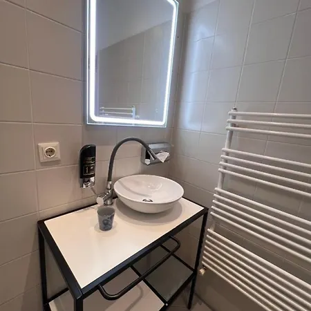 Urban Serviced Aparthotel