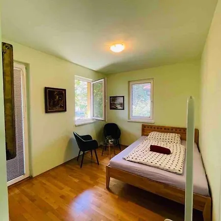 Karlsrooms וינה