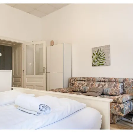 Stylish - Ideal For Longstays Near Matzleinsdorferplatz *