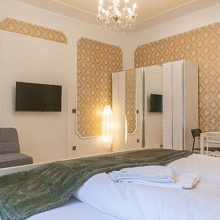 Friendly 4br Shared Apt- Near Downtown Apartment Vienna