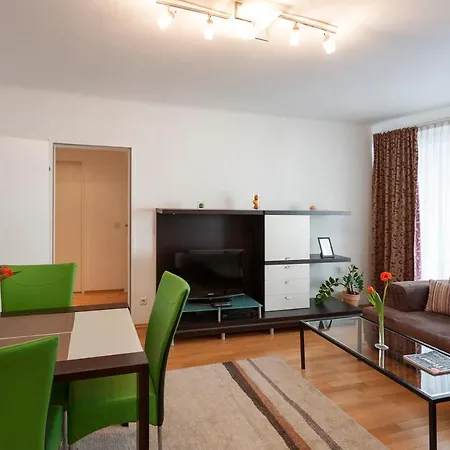 Im 2ten Business Apartment *