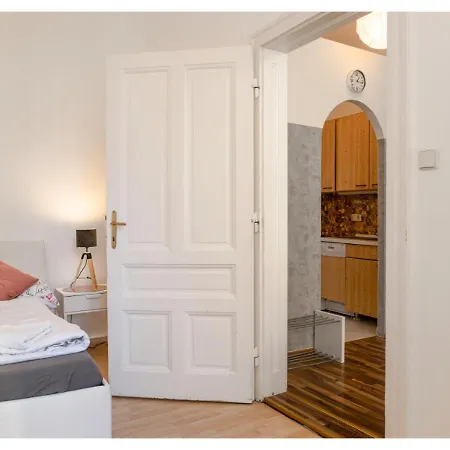 Cheerful 2br - Suitable For Longstays Vienna