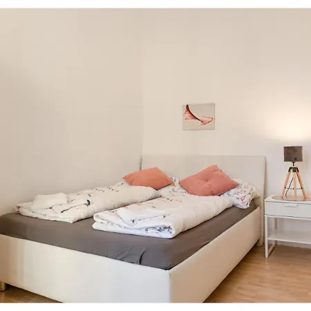 Apartment Cheerful 2br - Suitable For Longstays Vienna