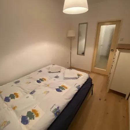 Apartment52 In Near The рrаter *