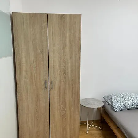 Rooftop Homestay Vienna