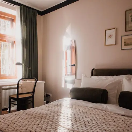 Couette-café Oak House Vienne