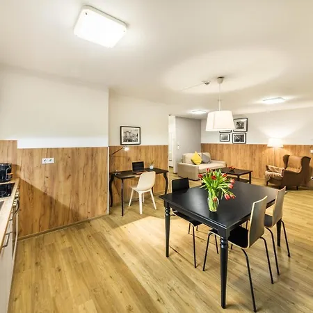 Aparthotel Jimmy's Siena 3*