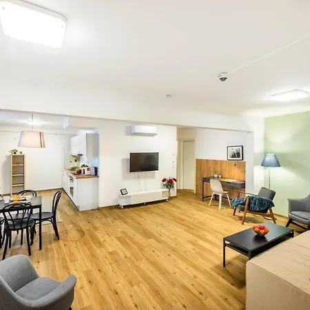 Jimmy's Siena Aparthotel