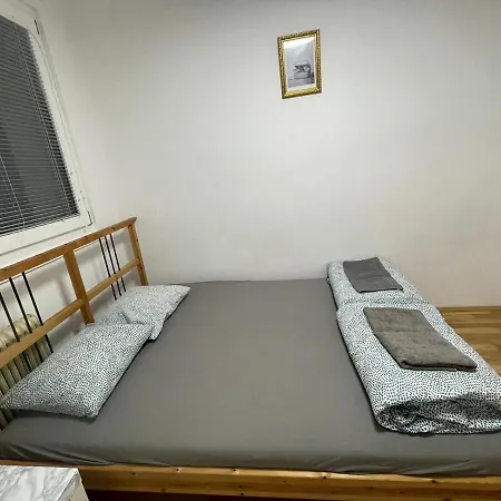 Rooftop Homestay Vienna
