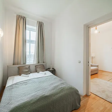Stylisch In Vienna's 18th District * Viyana