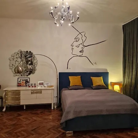 4 Seasons Apartment *