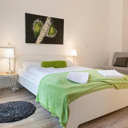 Superb 3 Complex For 9p Near Wiener Stadthalle Apartment Vienna