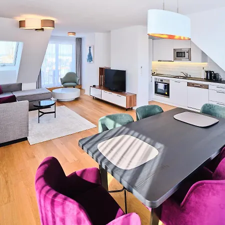 Myfavorit - Spacious Next To Puplic Transport U1 Direct Connection To Citycenter Apartment *