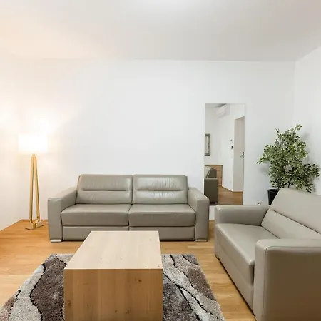 Apartment Nadland Wehlistrasse *