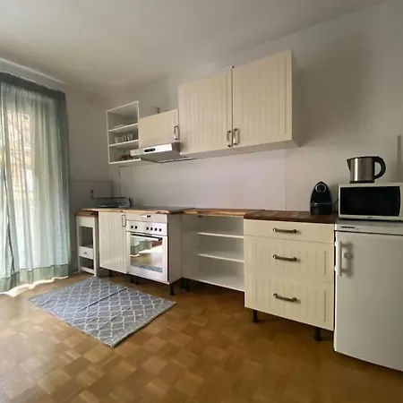 Apartment51 In *