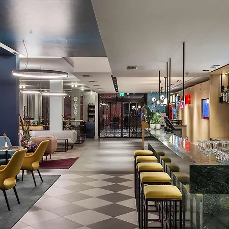 Acom-hotel