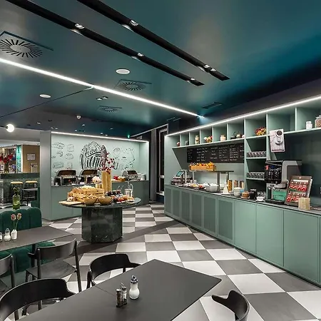 Acom-hotel 4* Bécs