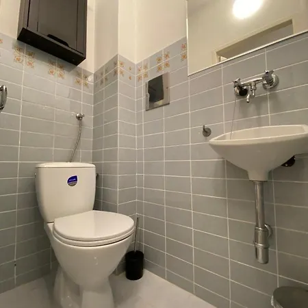Apartment51 In *