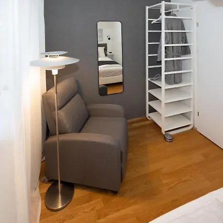 Rooftop Cozy Near Innerstadt With Ac Appartamento *