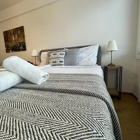 Apartment Center Am Schwedenplatz *