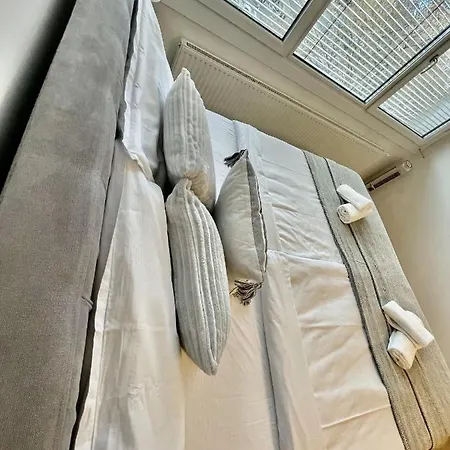 Apartment Center Am Schwedenplatz *