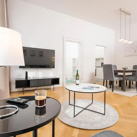 Luxury Liechtenstein Apartamento *