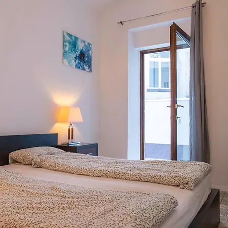 Family&friends Schoenbrunn Apartment