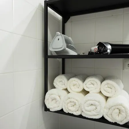 Aesthetic Newly Renovated Located Near Belvedere Castle, 15 Minutes From Stephansplatz * Vienna