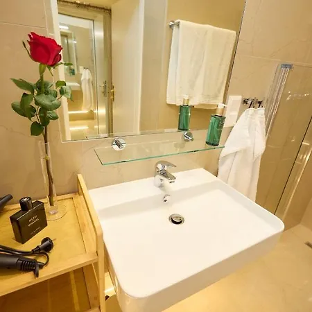 Sophies Place Augarten - Imperial Lifestyle Parking * Vienna