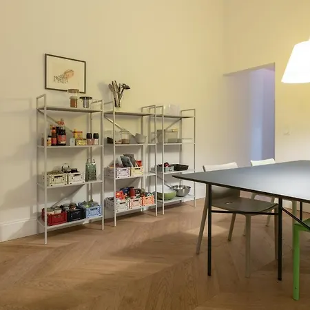 Apartment Stunning In Center