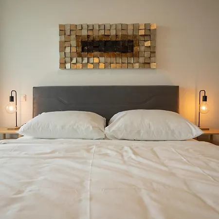 Appartement Posh On 22nd Floor + Loggia, Pool, Gym, Sauna Vienne
