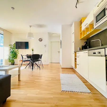 Topmodernes Sonnenwohnen Bei U-bahn Und Therme Oberlaa, 15 Min Bis Stephansplatz Apartment Vienna