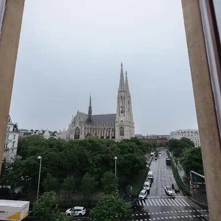 Kh Universitaet Apartment