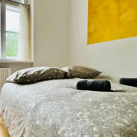 Cosy & Central Apartment Vienna