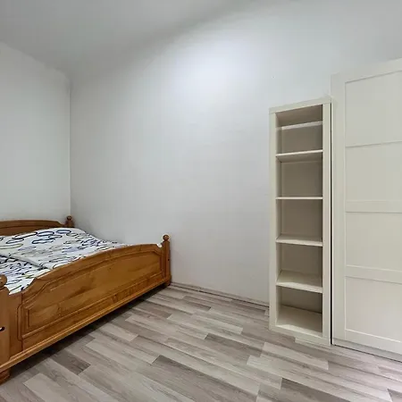 Feel Good Apartment