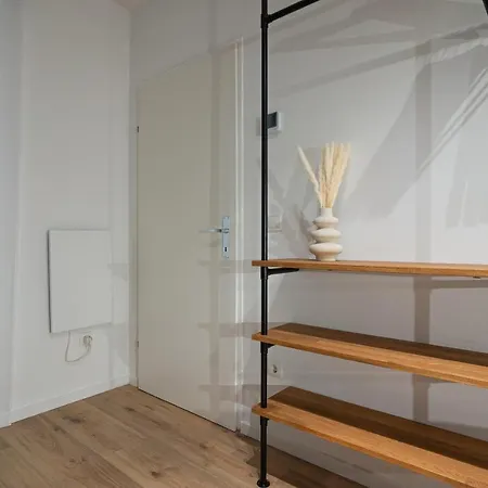 1br With A Queen-size Bed And Terrace - Contactless 24h Check-in Apartment